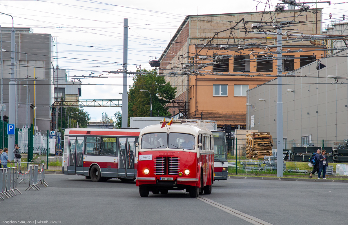 Czech Republic, Škoda 706 RO MTZ # 206