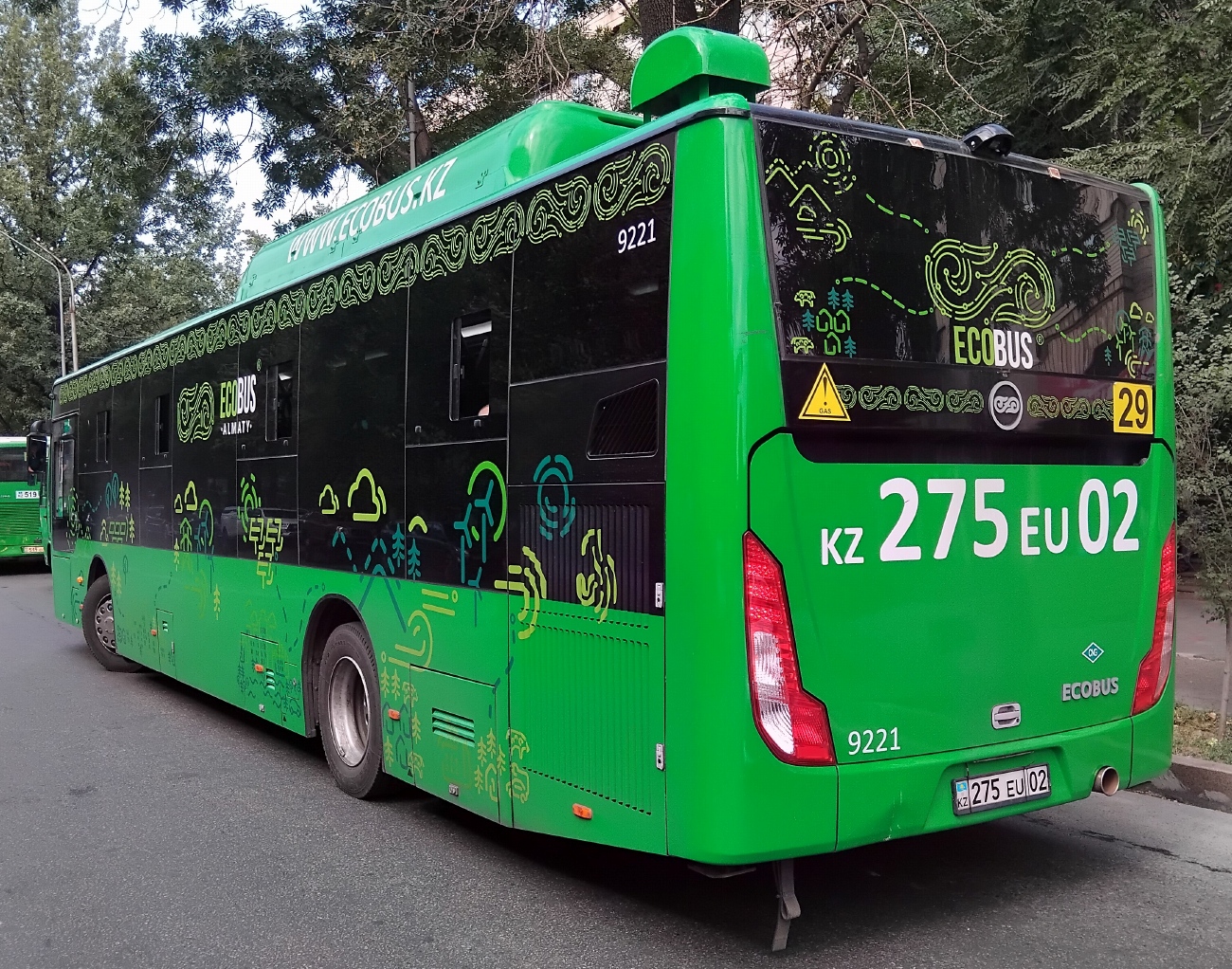 Almaty, Foton BJ6123C6CTD-A1 sz.: 275 EU 02
