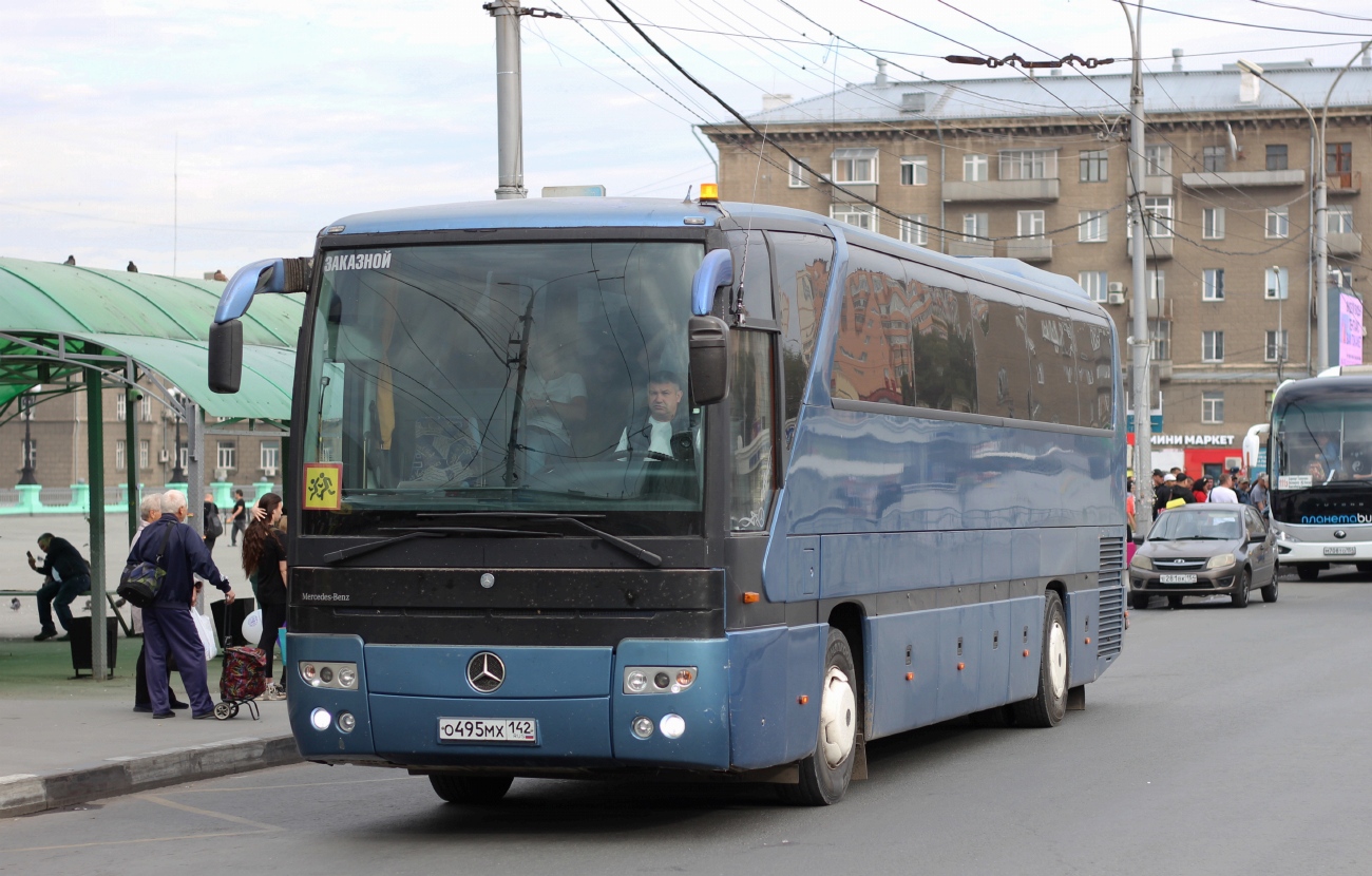 Кемеровская область - Кузбасс, Mercedes-Benz O350-15RHD Tourismo № О 495 МХ 142