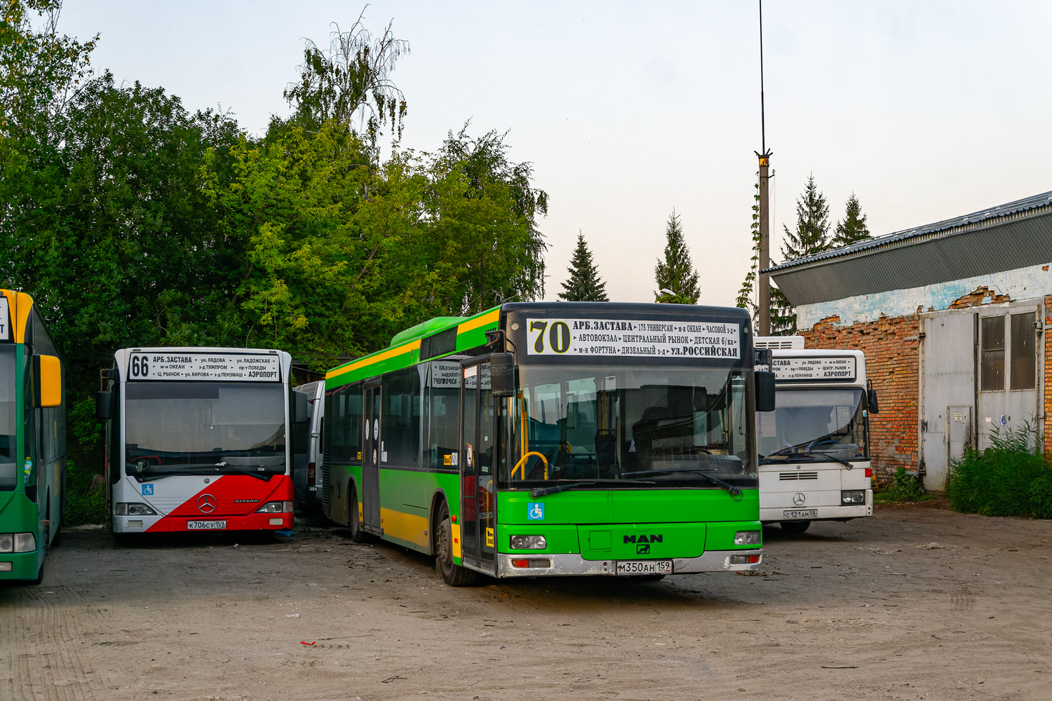 Пензенская область, Mercedes-Benz O530 Citaro № К 706 СУ 159; Пензенская область, MAN A21 NL263 № М 350 АН 159 Пензенская область, Mercedes-Benz O530 Citaro № К 706 СУ 159; Пензенская область, MAN A21 NL263 № М 350 АН 159