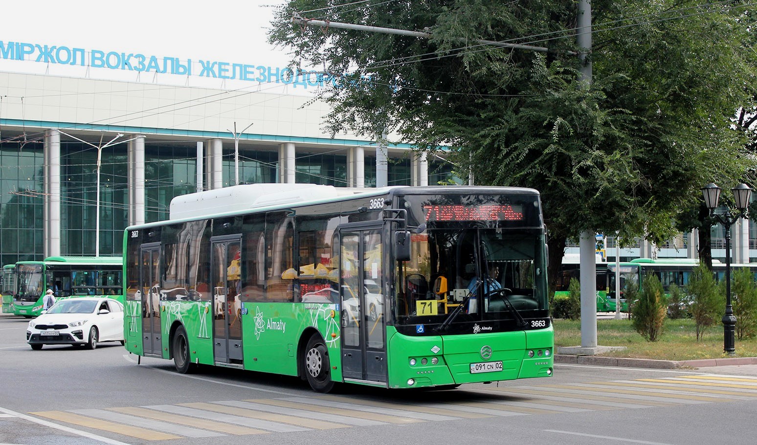Алматы, Golden Dragon XML6125CN (Hyundai Trans Auto) № 3663