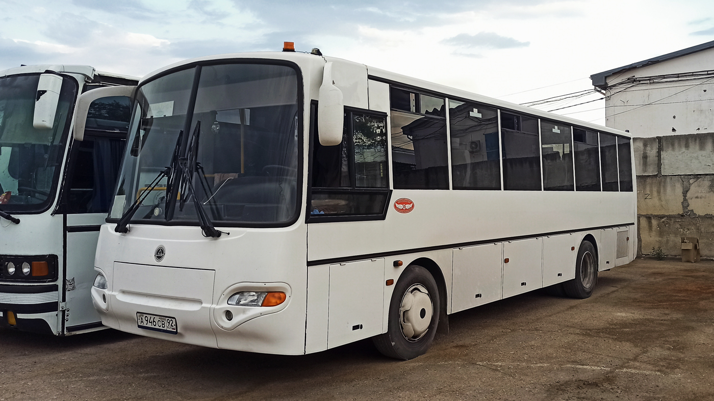 Севастополь, КАвЗ-4238-51 № А 946 СВ 92