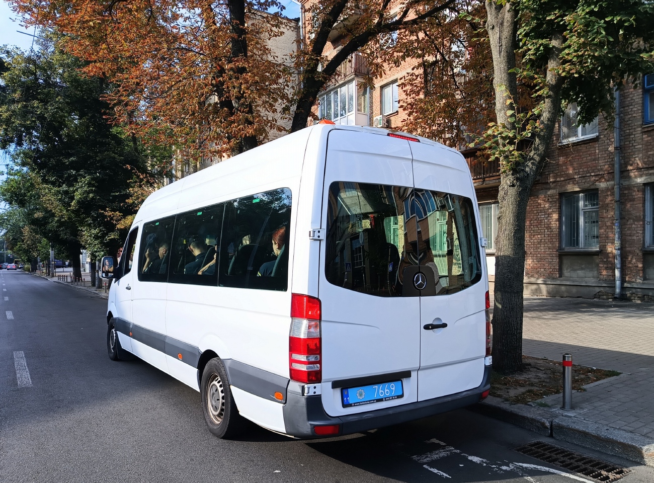 Киев, Mercedes-Benz Sprinter Transfer 34 № 11 7669