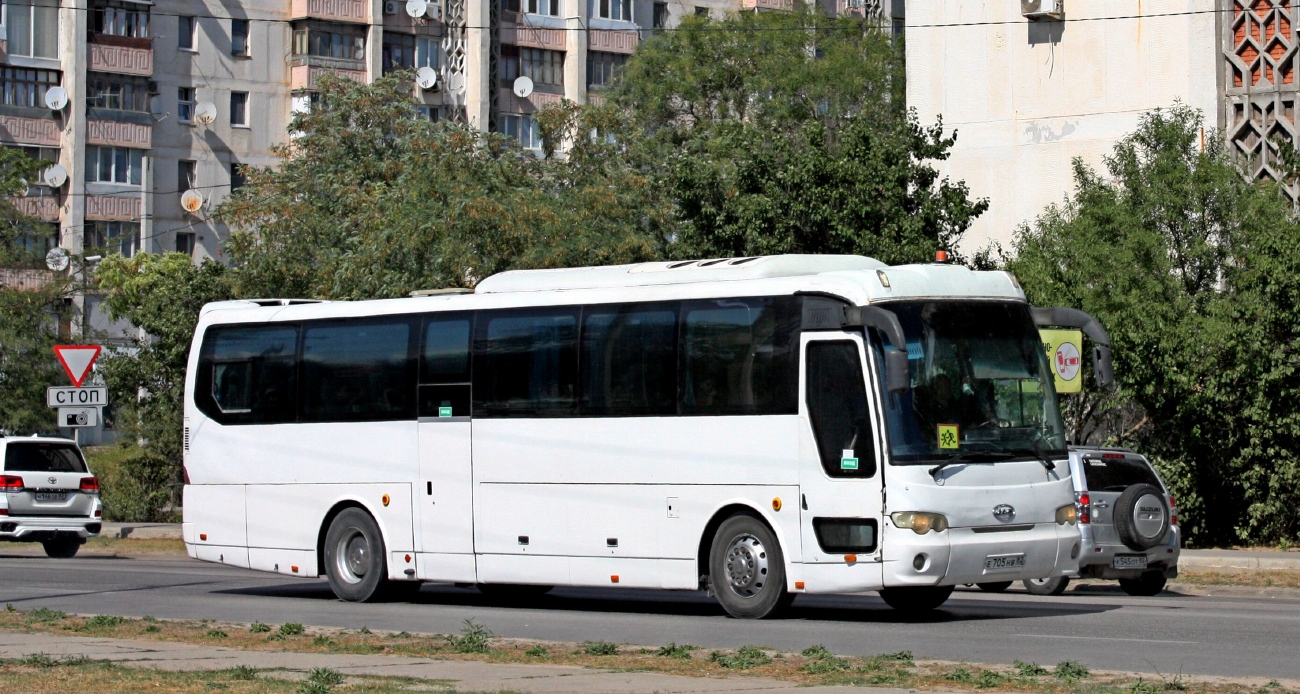 Республика Крым, Heke JAC HK6120 № Е 705 НВ 82