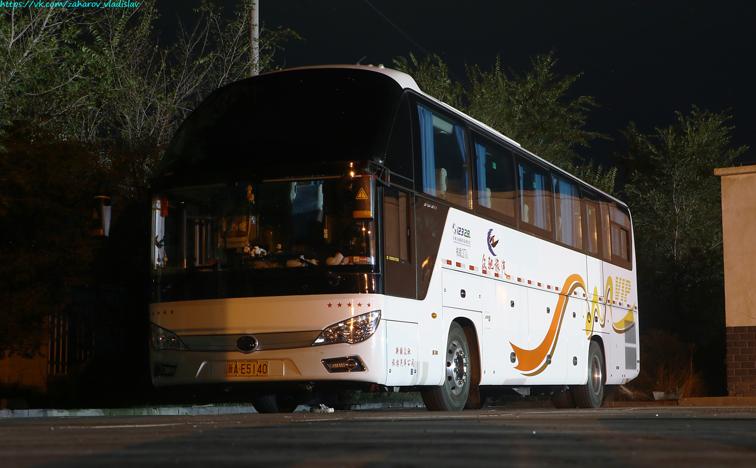 Китай, Yutong ZK6122HQB5Y № 新A E5140
