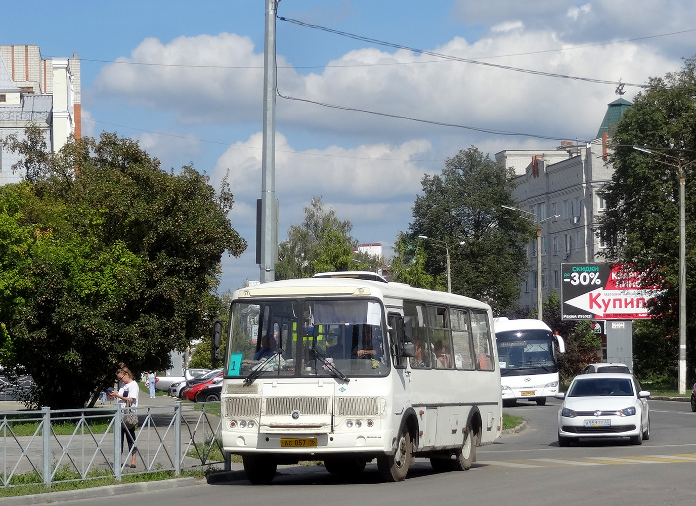 Татарстан, ПАЗ-320540-12 № АС 057 16; Татарстан, King Long XMQ6120C № АУ 202 16