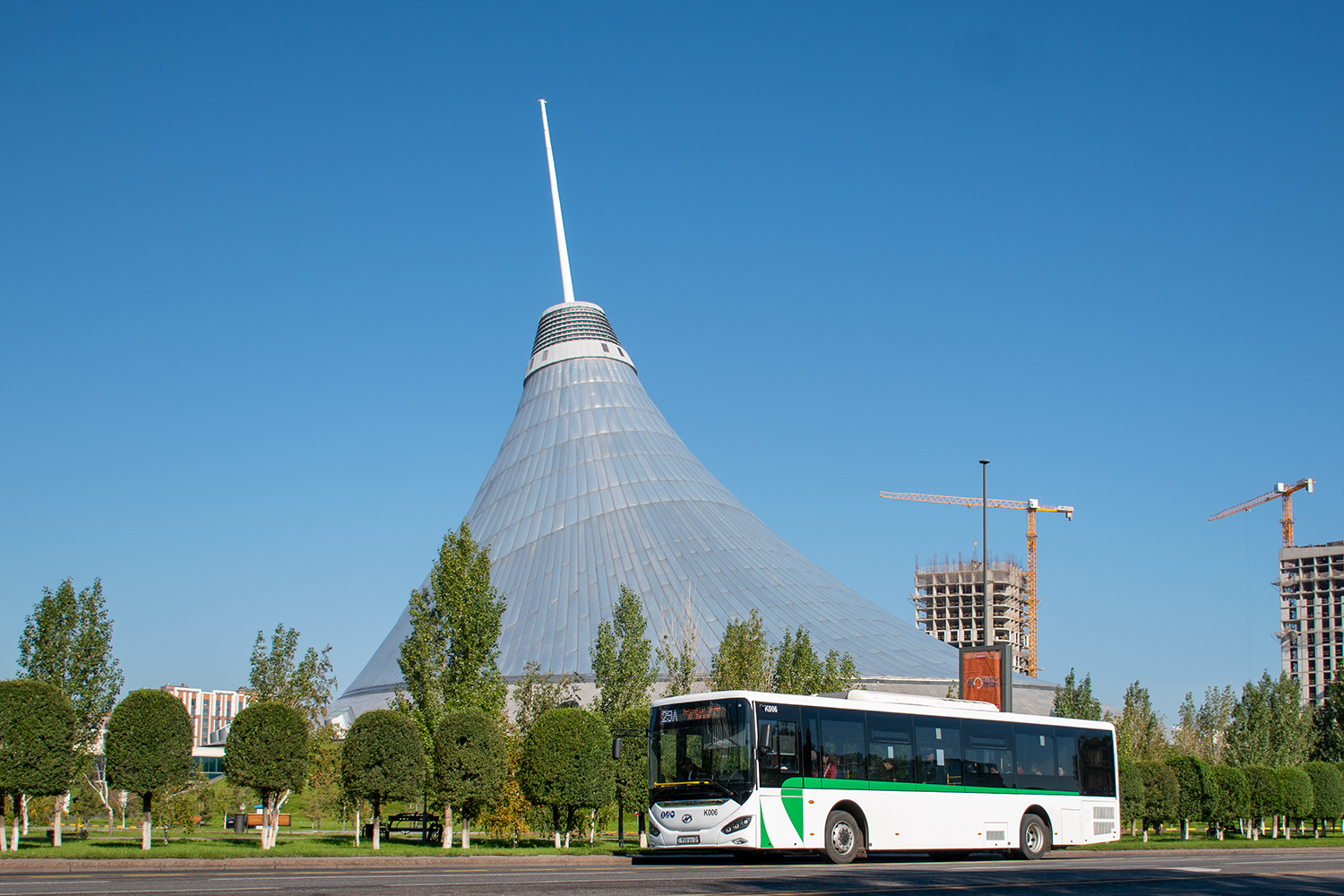 Астана, Higer KLQ6126G № K006
