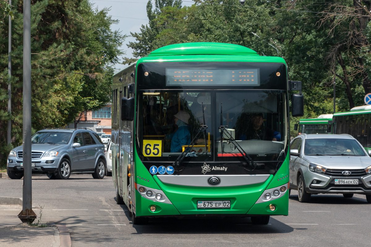 Almaty, Yutong ZK6118HGA (QazTehna) Nr. 675 EP 02