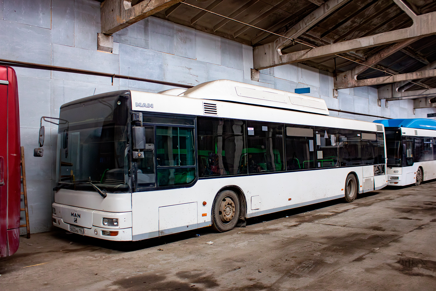 Sverdlovsk region, MAN A21 NL313 CNG # О 600 НА 196