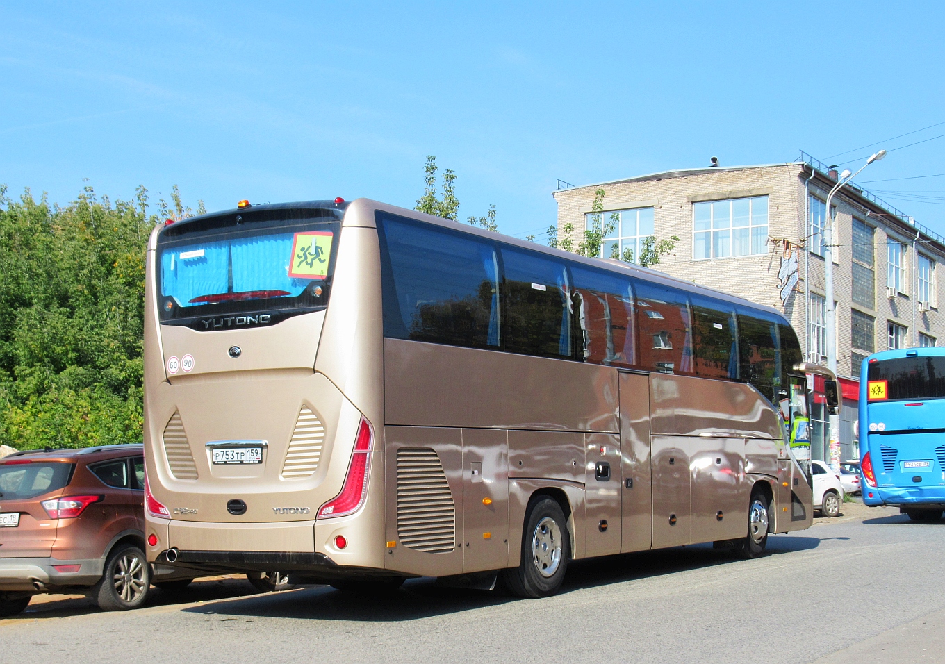Удмуртия, Yutong C12PRO (ZK6128H) № Р 753 ТР 159 Удмуртия, Yutong C12PRO (ZK6128H) № Р 753 ТР 159