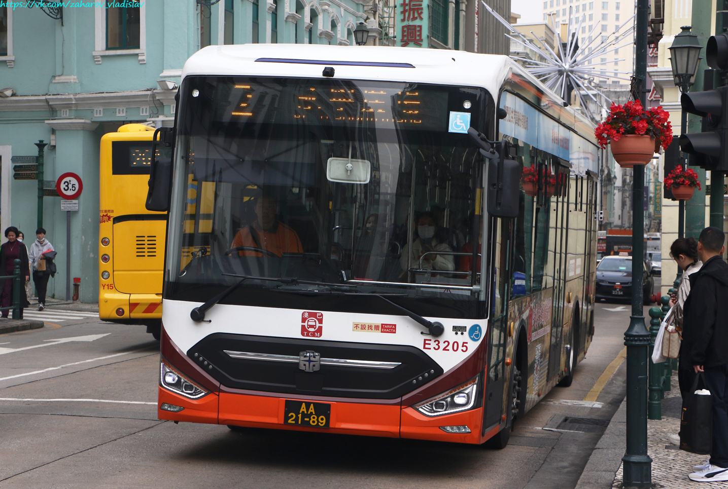 Китай, Zhong Tong LCK6113SHEVG № E3205