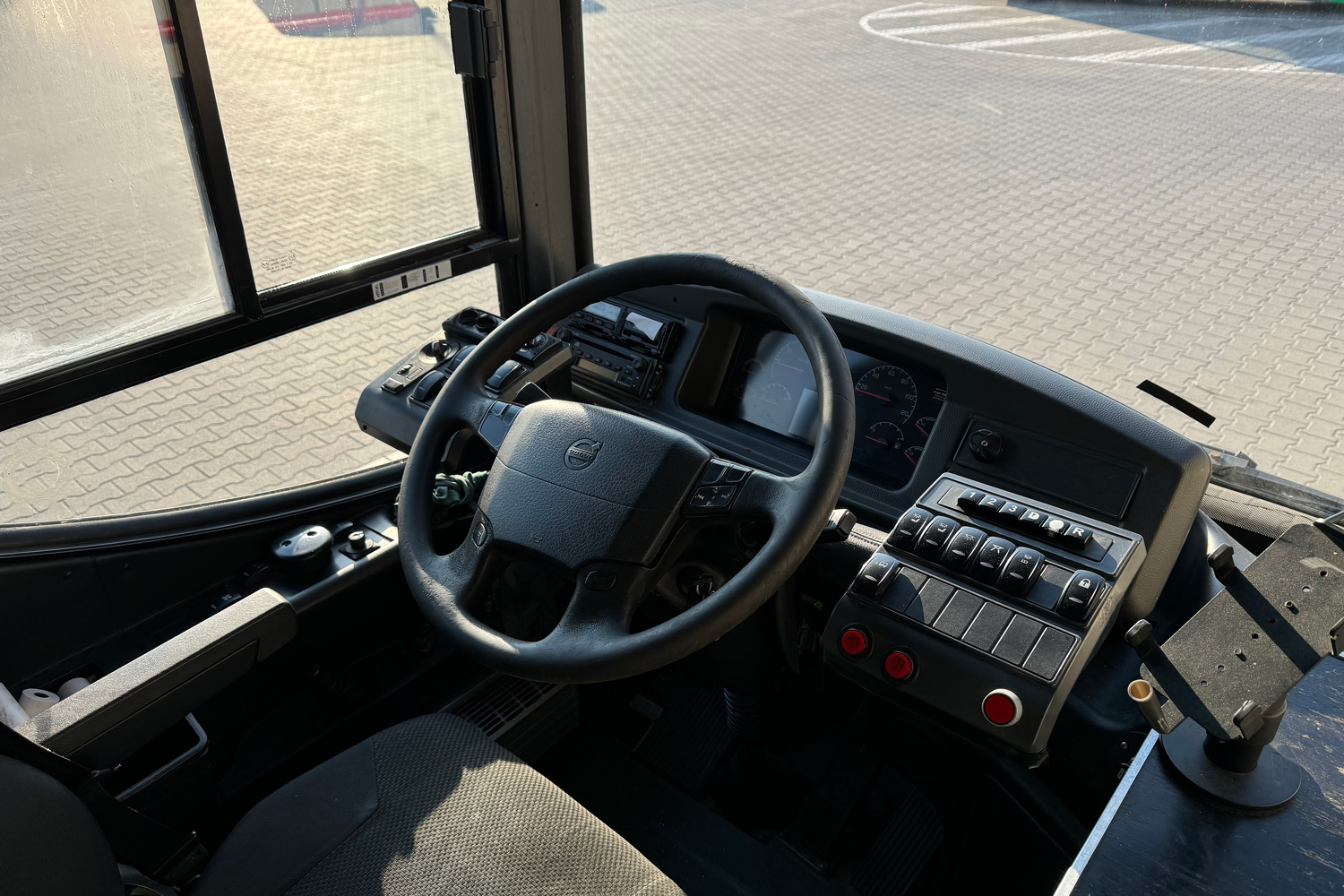 Калининградская область, Volvo 8700 № Р 883 УХ 39