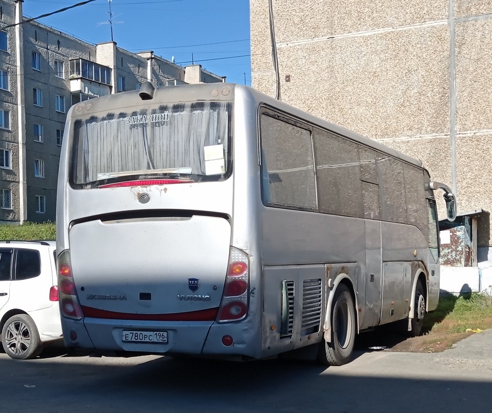 Свердловская область, Yutong ZK6899HA № Е 780 РС 196