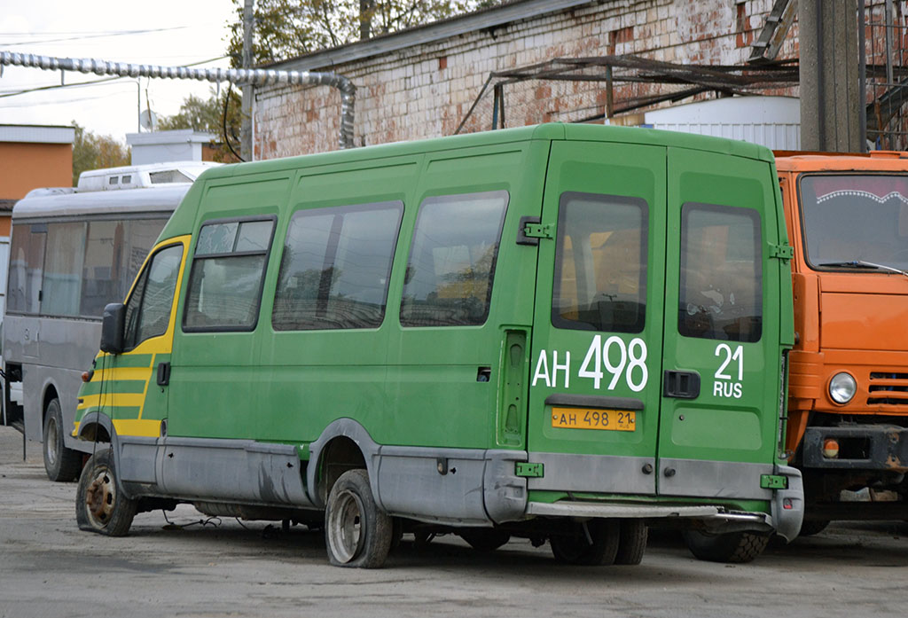 Чувашия, IVECO Daily 35C12 № АН 498 21