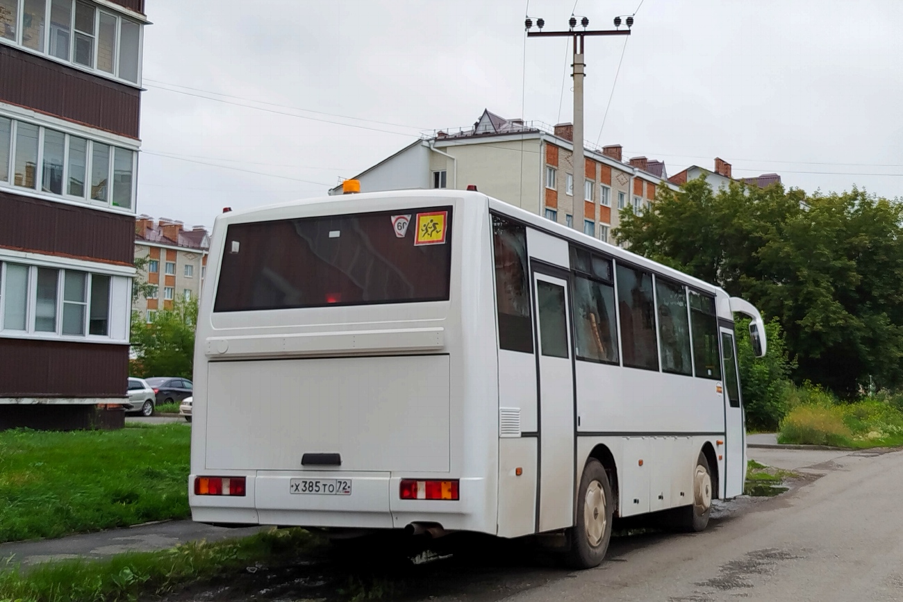 Тюменская область, КАвЗ-4235-61 № Х 385 ТО 72