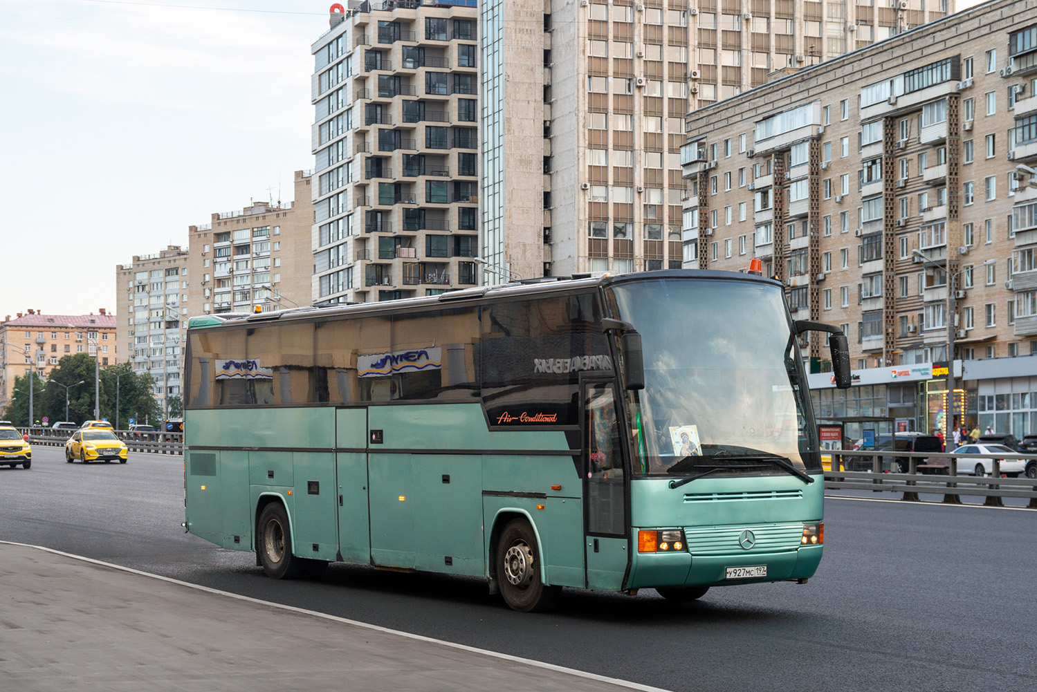 Москва, Ernst Auwärter Eurostar SHD № У 927 МС 197