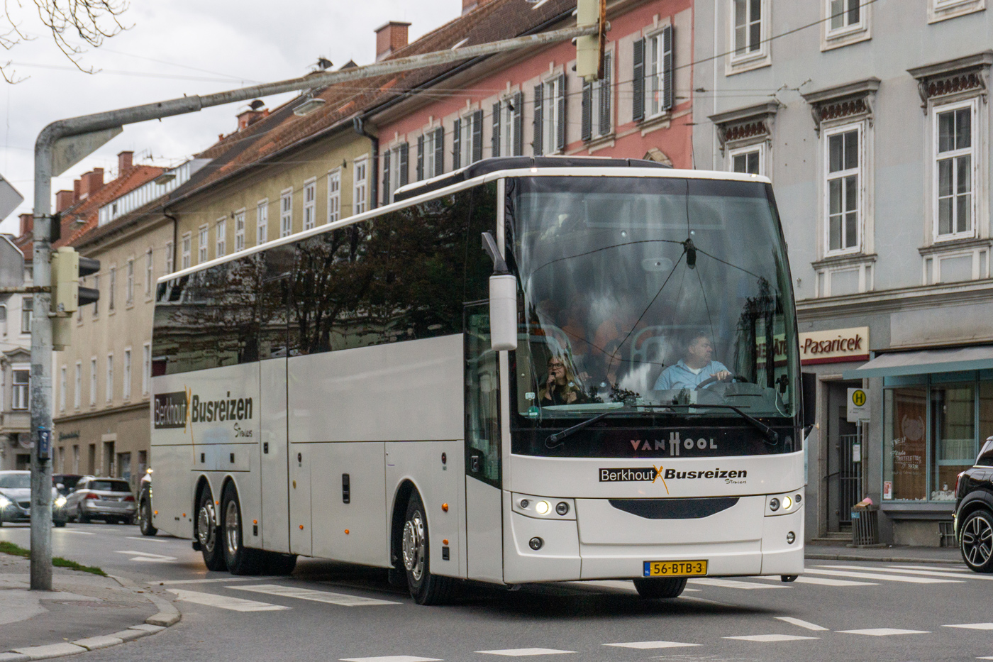 Нидерланды, Van Hool EX17H № 56-BTB-3