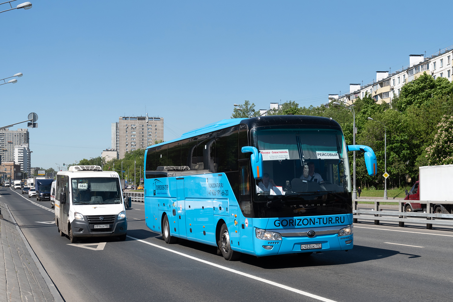 Автобус 26 москва. Лиаз 5292. Москва покровское автобусы. Автобус 881 звенигород строгино. Маршрутка ростов покровское.