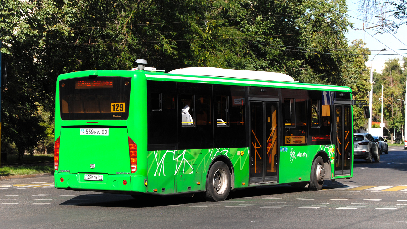 Алматы, Zhong Tong LCK6105HG № 559 EW 02