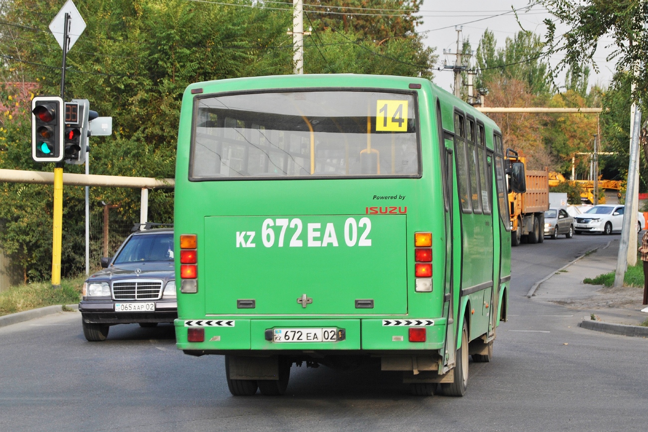 Алматы, SAZ HC40 № 672 EA 02