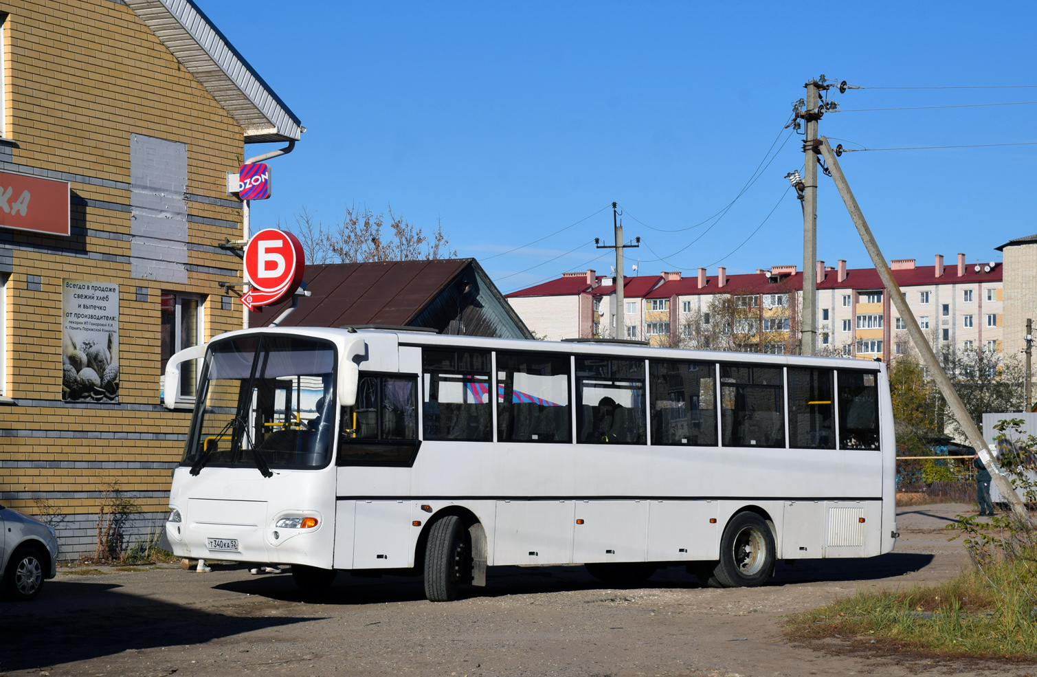 Нижегородская область, КАвЗ-4238-42 № Т 340 КА 52