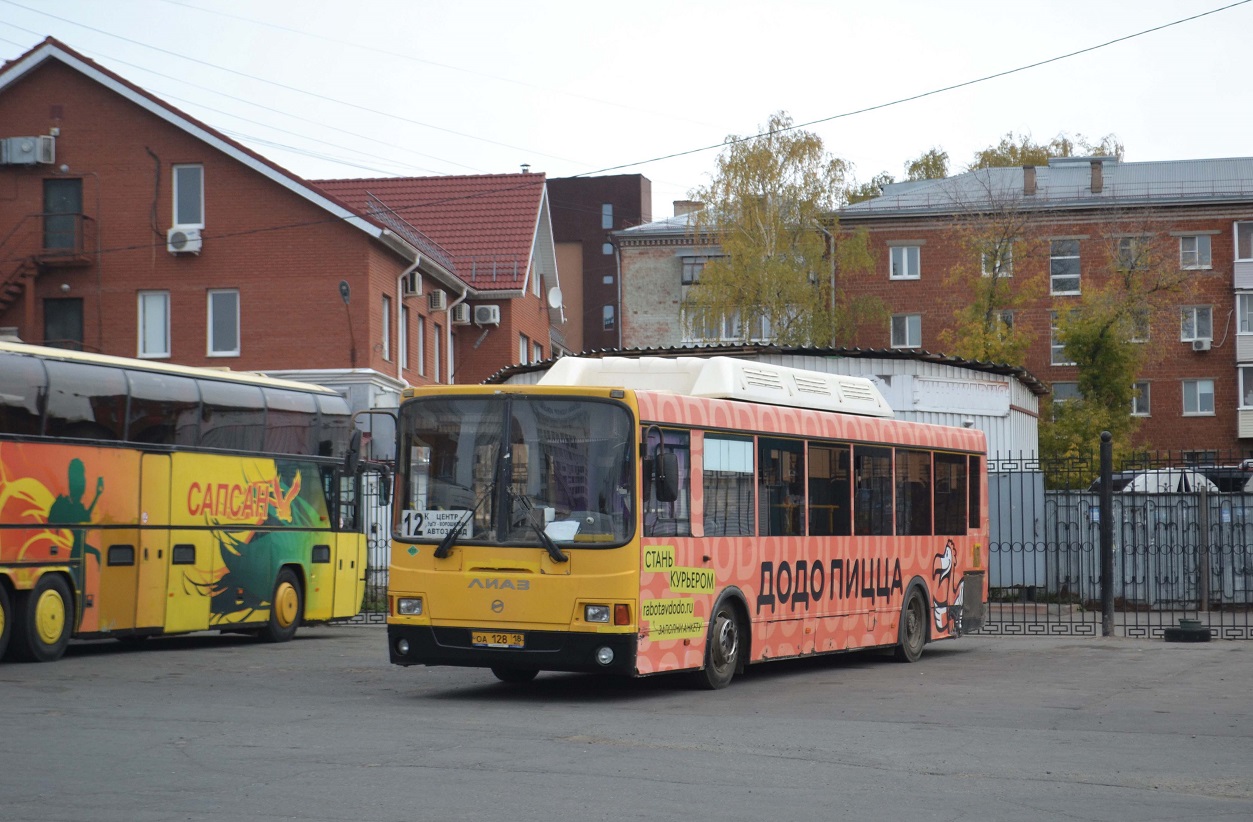 Удмуртия, ЛиАЗ-5256.57 № ОА 128 18