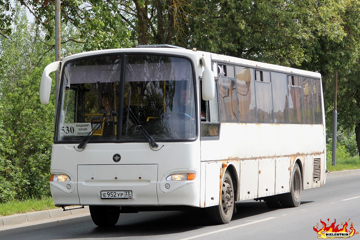 Владимирская область, КАвЗ-4238-02 № Е 952 УР 33