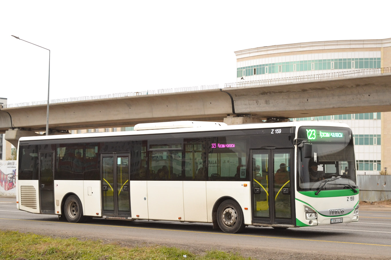 Астана, IVECO Crossway LE 13M (СарыаркаАвтоПром) № Z159