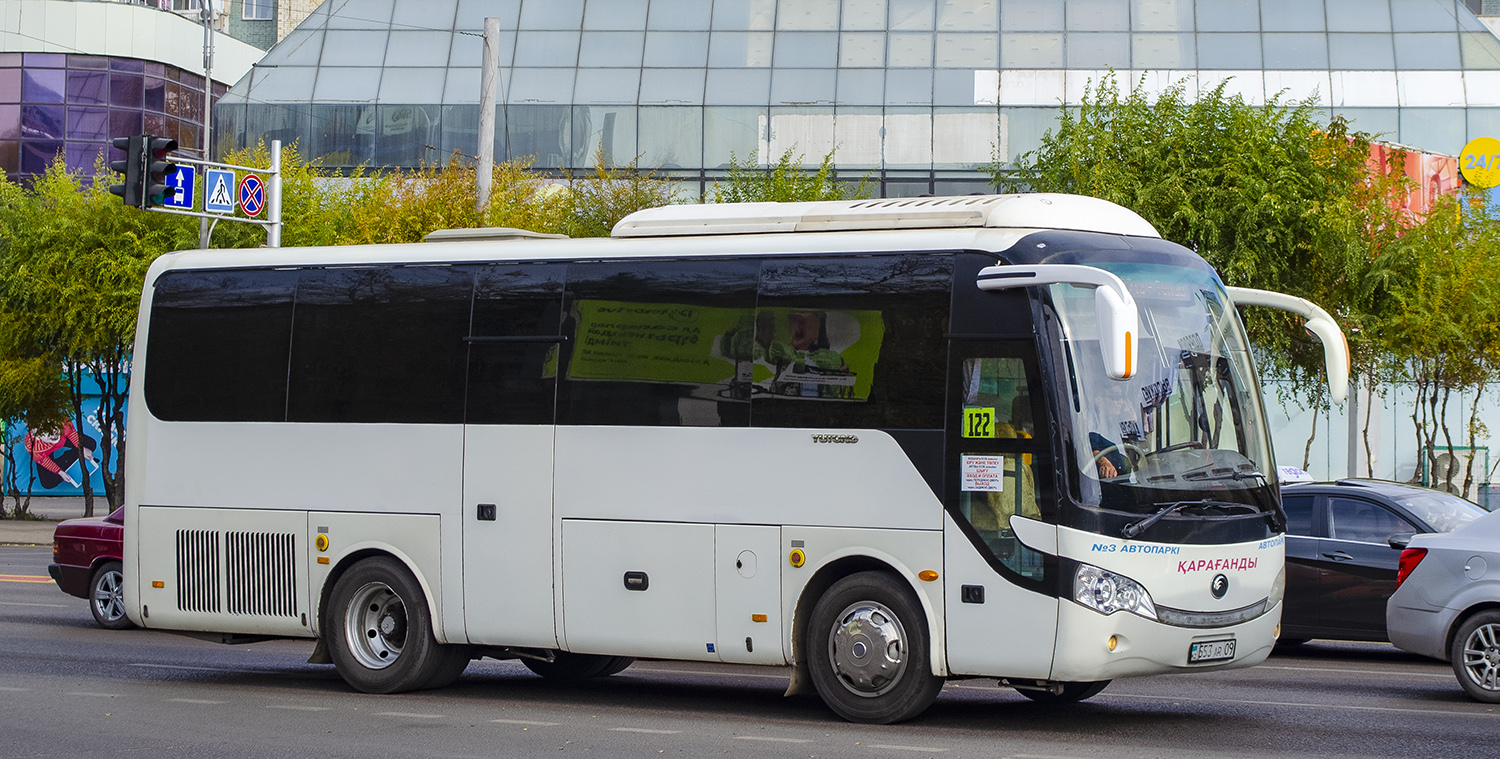 Карагандинская область, Yutong ZK6858H9 № 553 AR 09