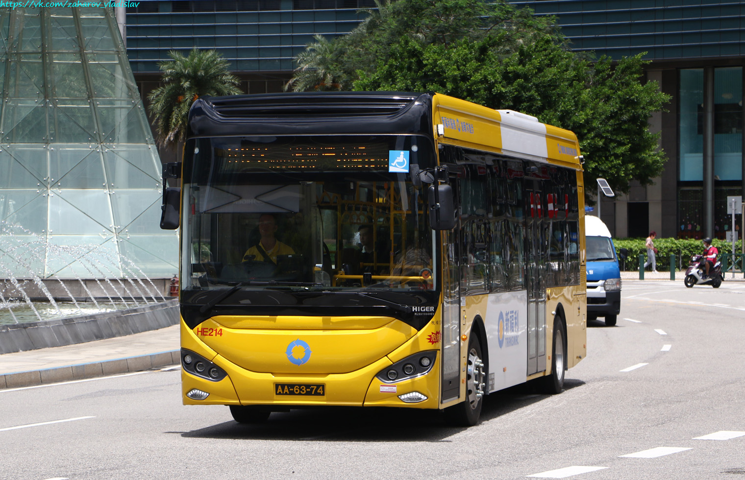 Китай, Higer KLQ6106GHEV № HE214