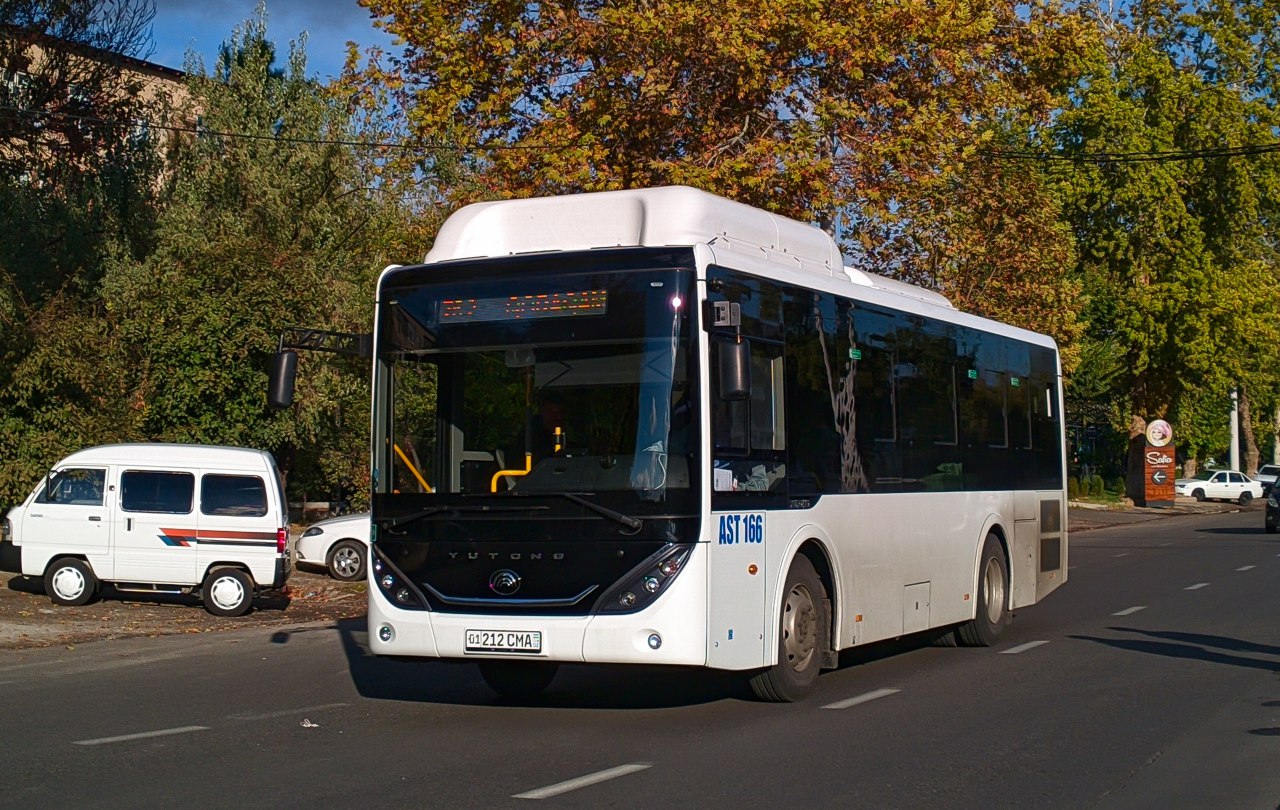 Узбекистан, Yutong ZK6950HG № AST 166