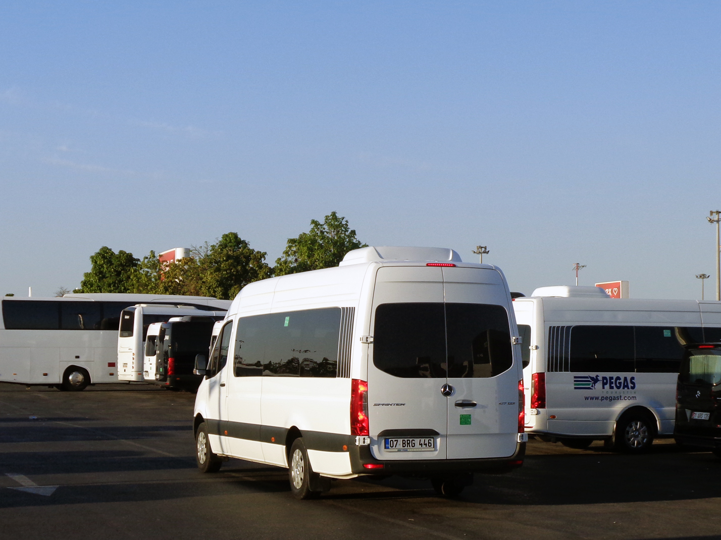 Турция, Mercedes-Benz Sprinter W907 417CDI № 07 BRG 446
