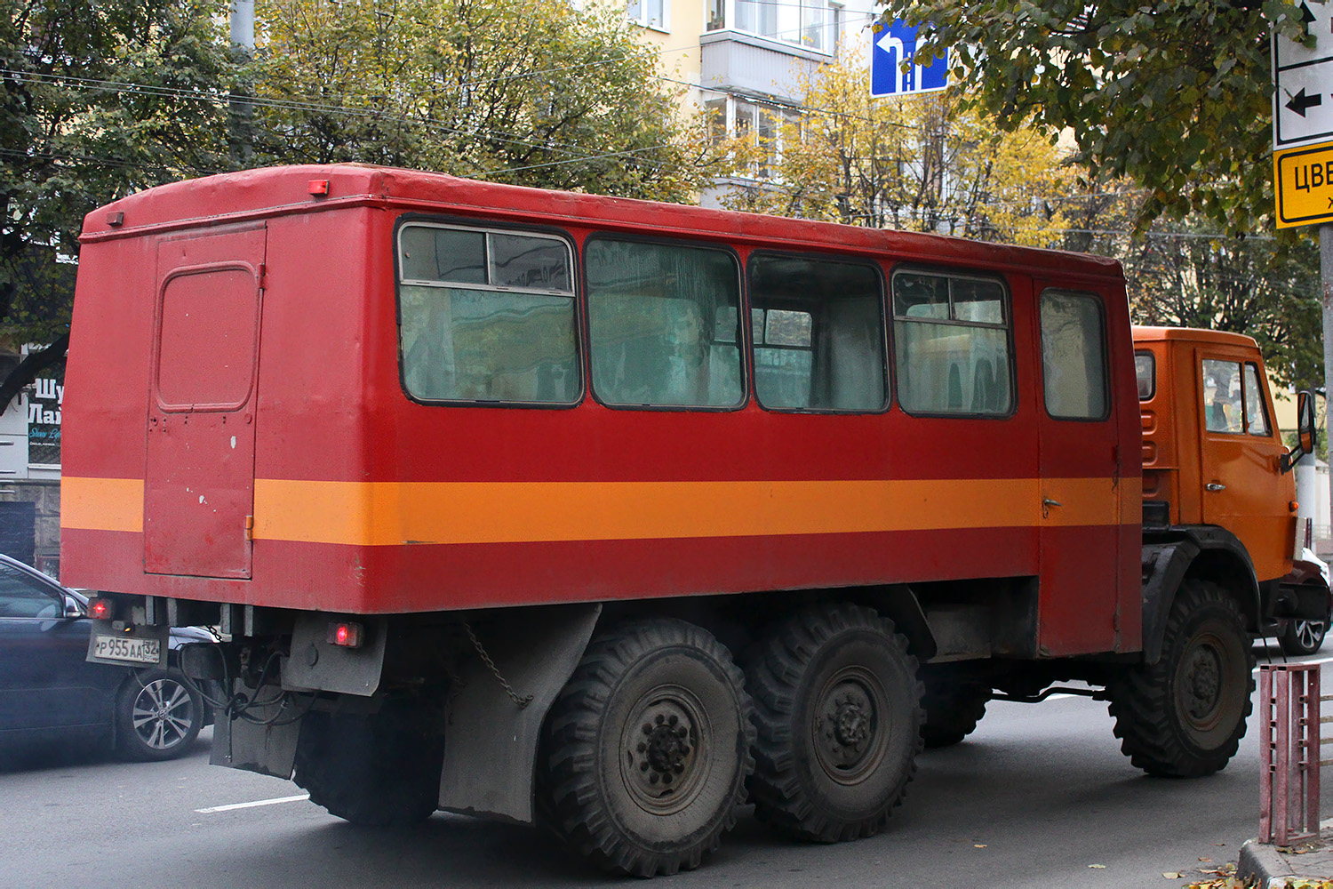 Брянская область, НЗАС-49511 (КамАЗ-43101) № Р 955 АА 32