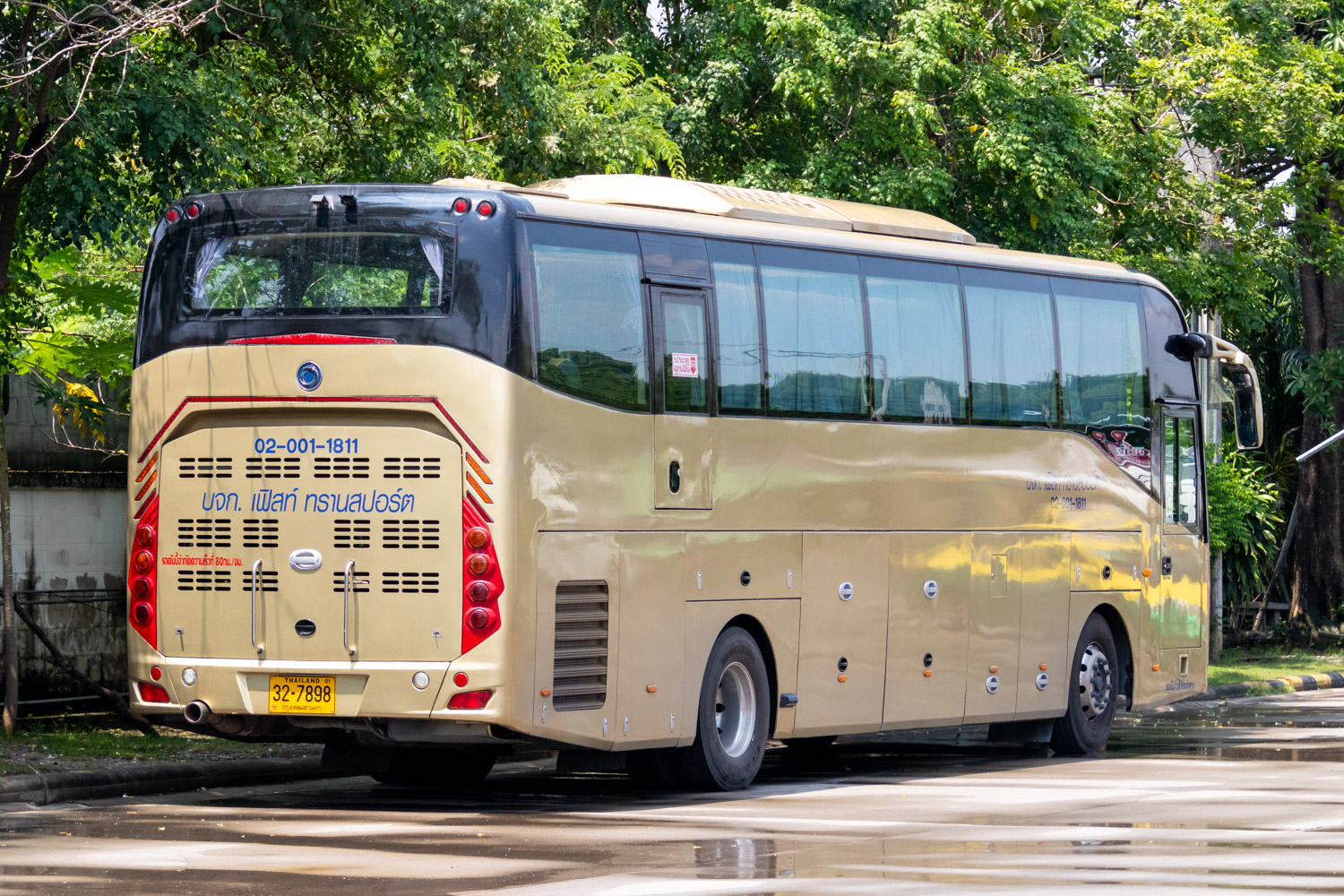 Таиланд, Sunlong SLK6120D № BKK 32-7898