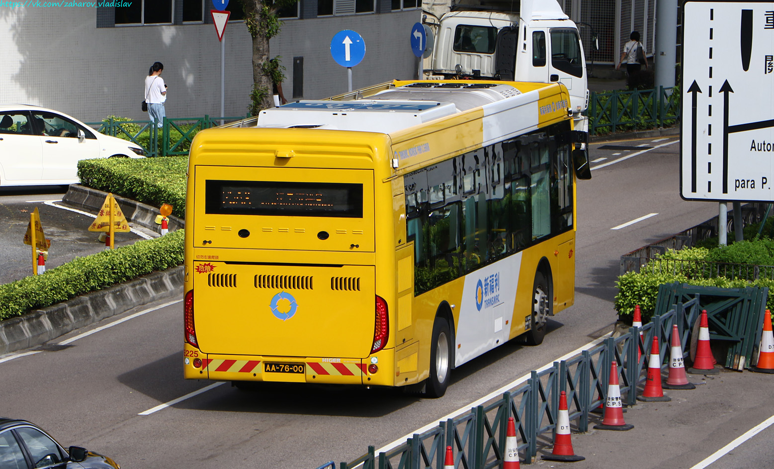 China, Higer KLQ6106GHEV Nr. HE225