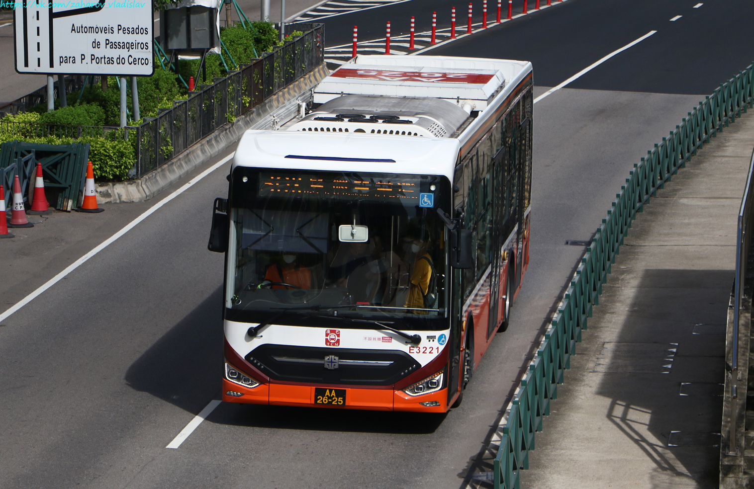 Китай, Zhong Tong LCK6113SHEVG № E3221
