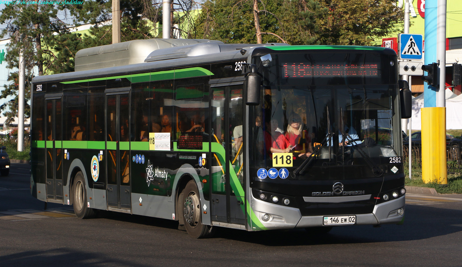 Алматы, Golden Dragon XML6125CN (Hyundai Trans Auto) № 2582