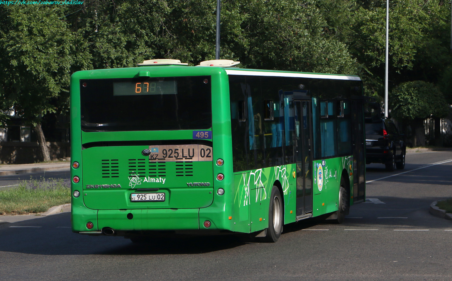 Almaty, Yutong ZK6118HGA sz.: 495