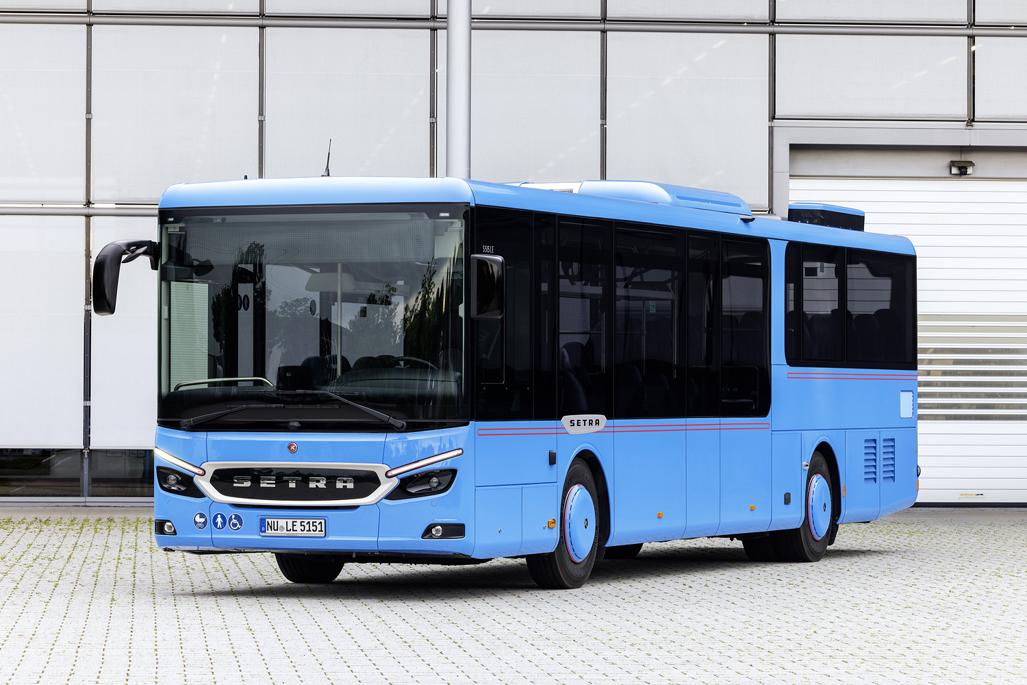 Баден-Вюртемберг, Setra S515LE hybrid № NU-LE 5151