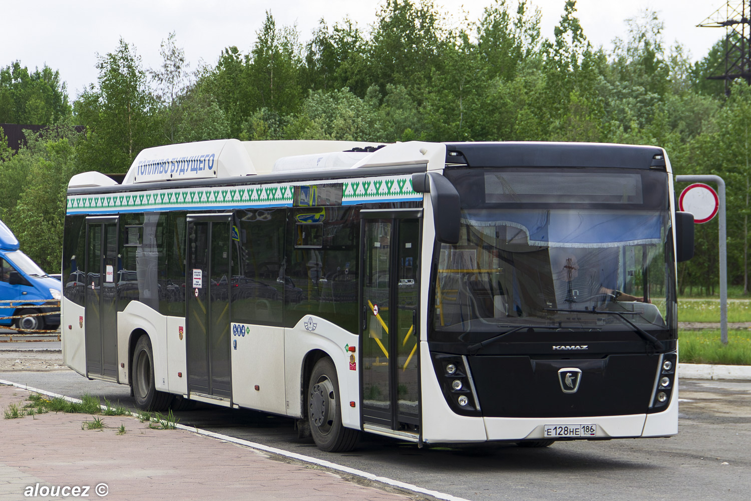 Ханты-Мансийский АО, НефАЗ-5299-40-57 (CNG) № Е 128 НЕ 186