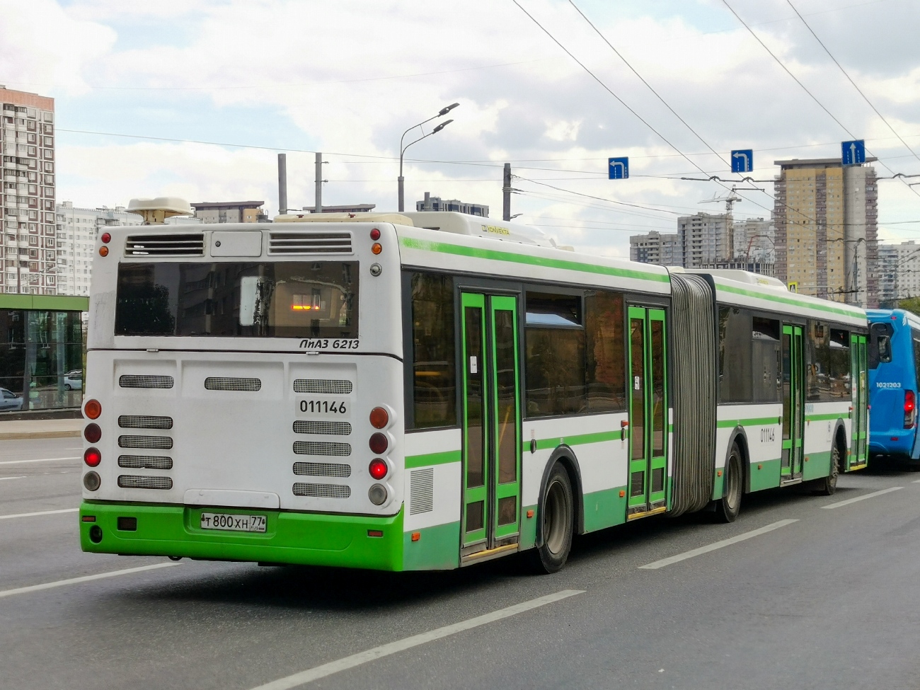Moscow, LiAZ-6213.22 # 011146