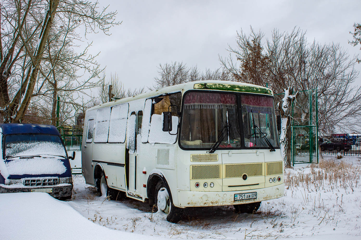 Karagandy province, PAZ-32053 Nr. 751 AW 09