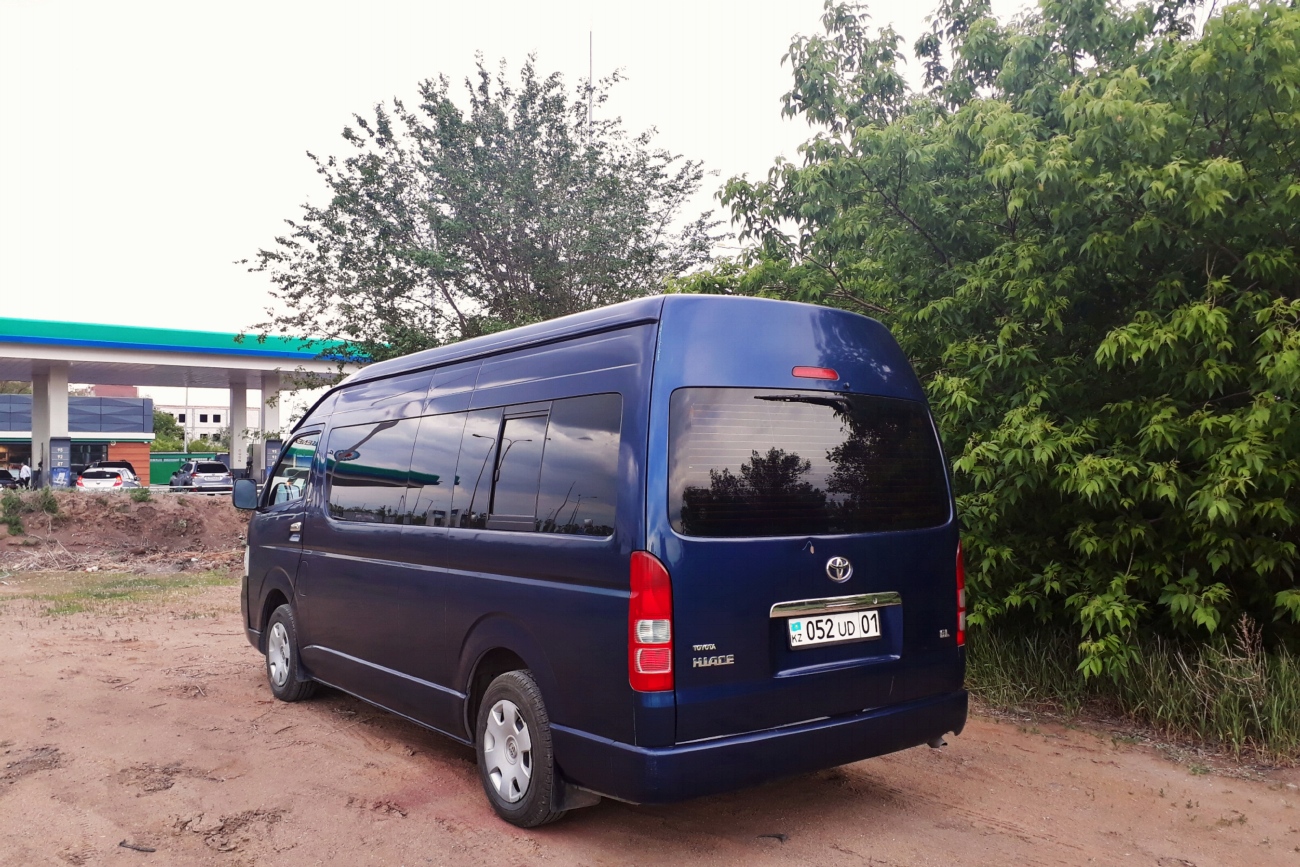 Астана, Toyota HiAce TRH223L № 052 UD 01