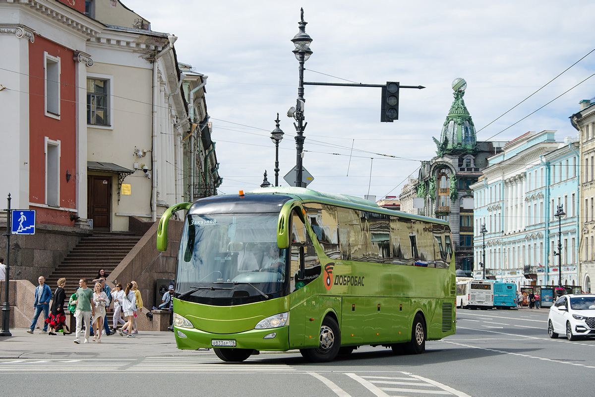 Санкт-Петербург, Yutong ZK6129H № В 833 АР 178