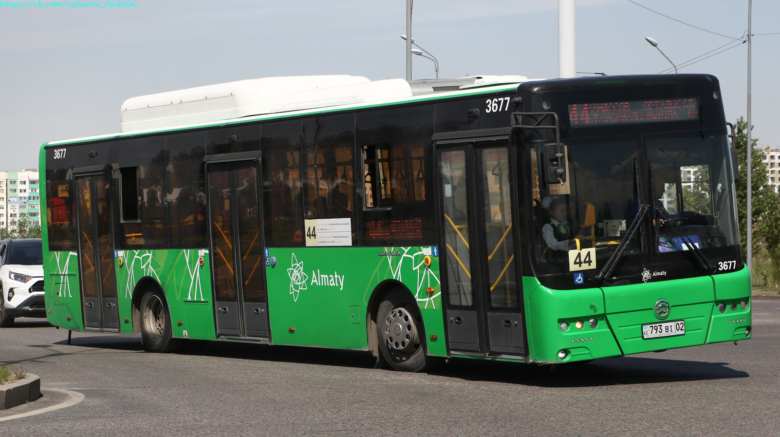Алматы, Golden Dragon XML6125CN (Hyundai Trans Auto) № 3677