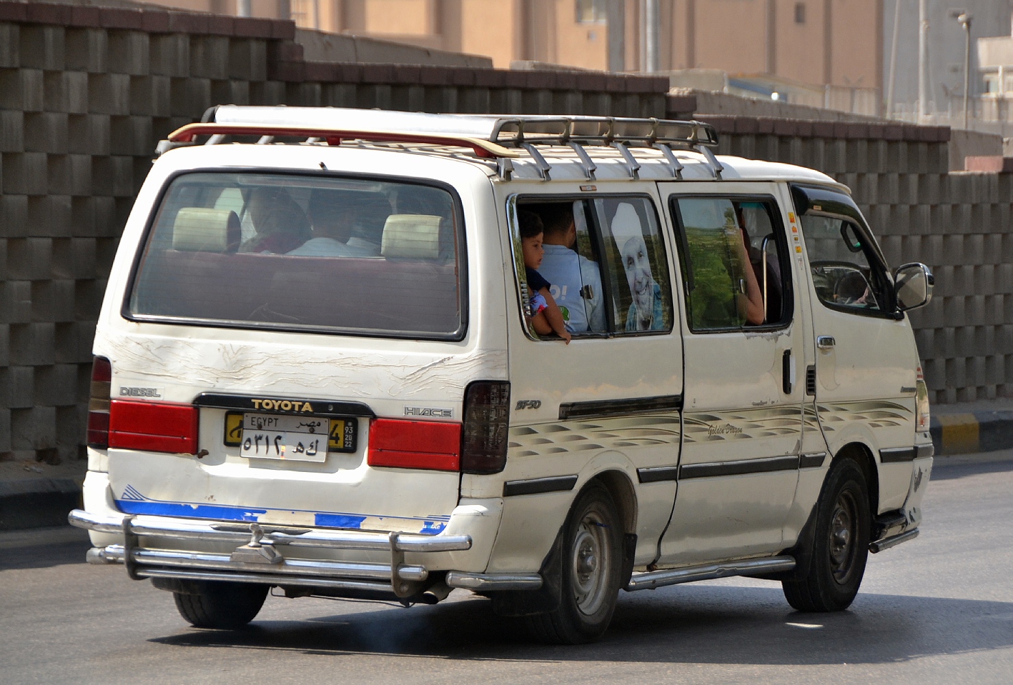 Египет, Toyota HiAce (IV H100) № 5312 HL