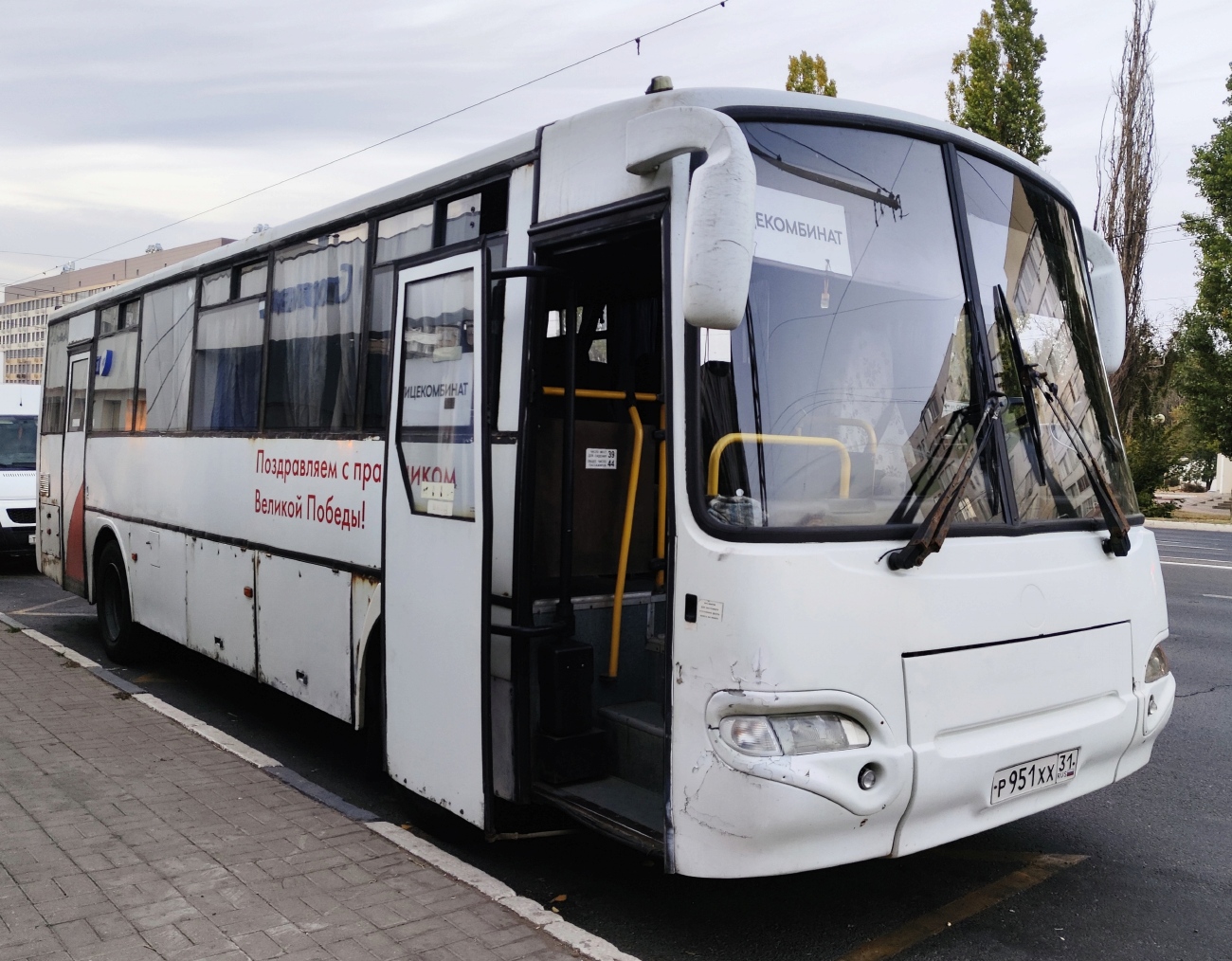 Белгородская область, КАвЗ-4238-01 № Р 951 ХХ 31