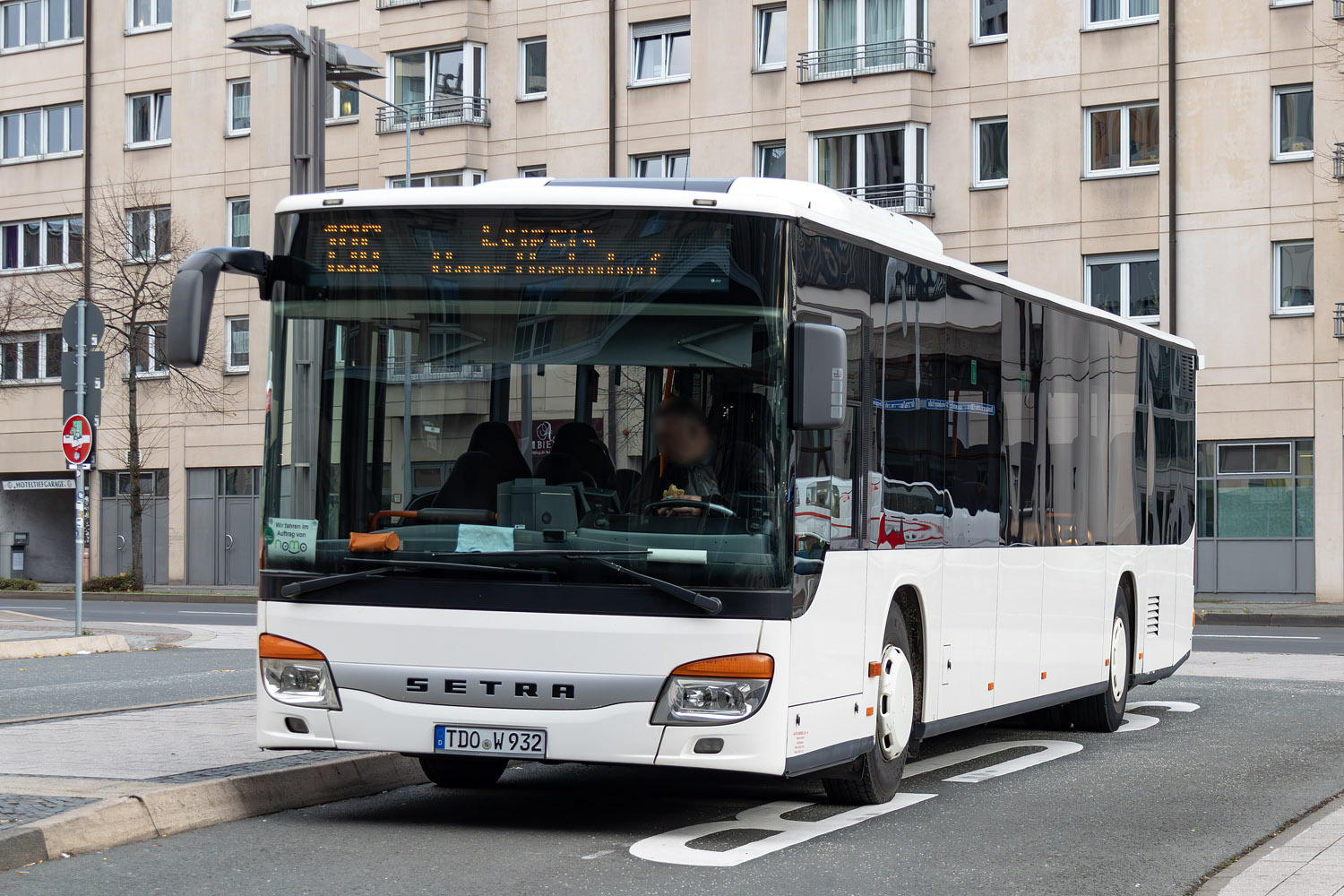 Saxony, Setra S416NF # TDO-W 932