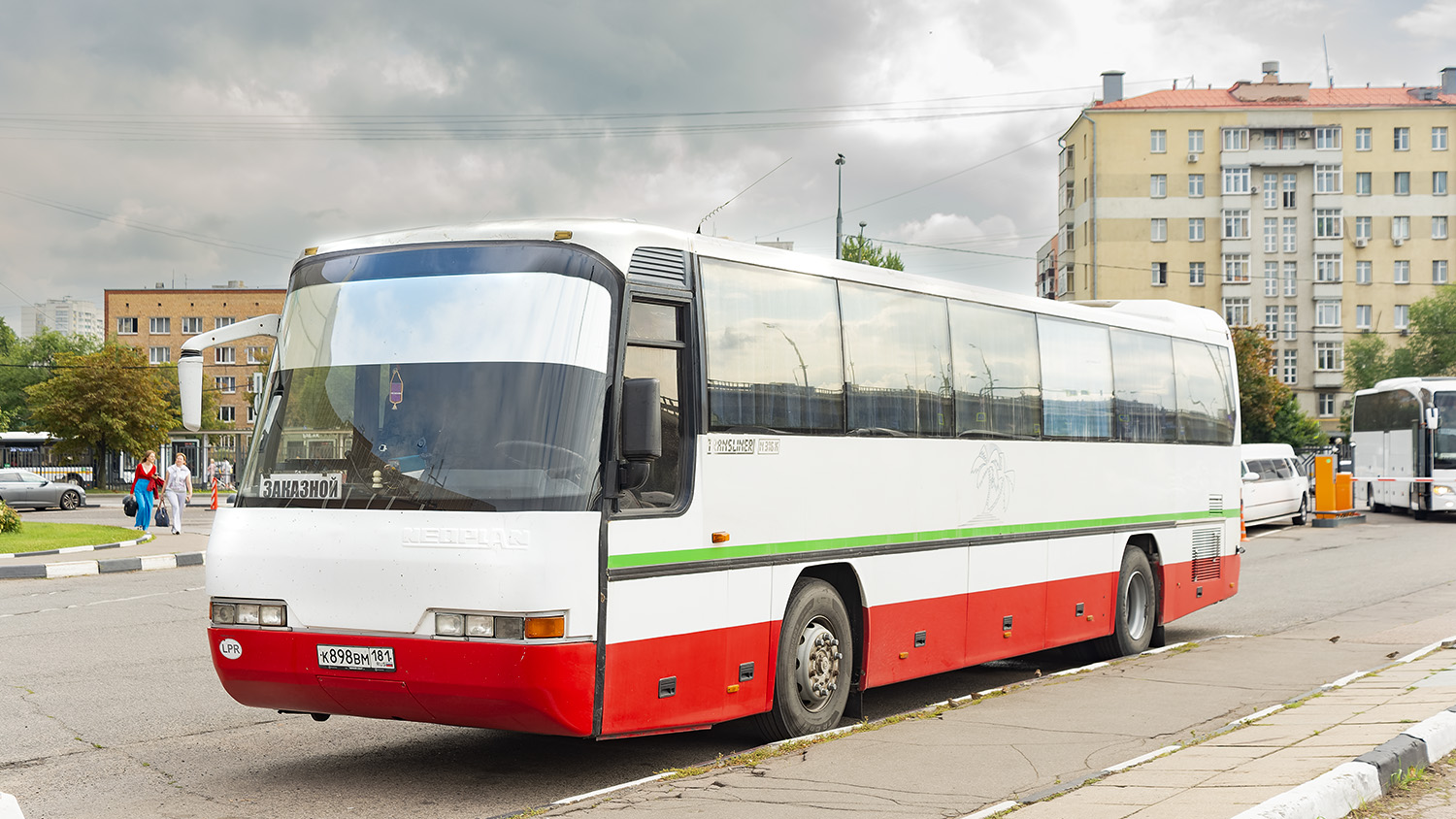 Луганская область, Neoplan N316K Transliner № К 898 ВМ 181