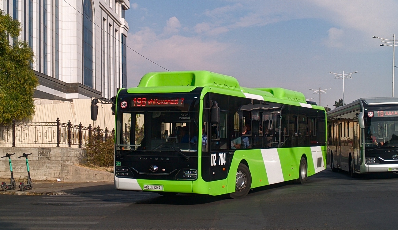Узбекистан, Yutong ZK6126HG № 02784